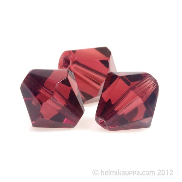 Lasihelmi, Bicone 8 mm, tumma lila, 120 kpl tukkupakkaus