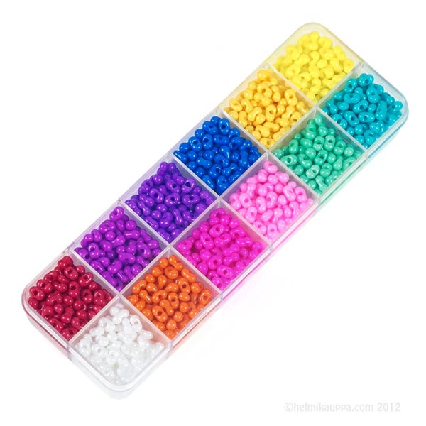 12-osainen tsekkil&auml;inen helmilajitelma, "Farfalle"